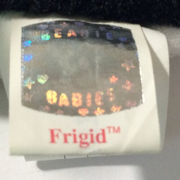 PENGUINS!!  TY BEANIE BABIES “FRIGID” 2000 VINTAGE, RETIRED NWT - Picture 4 of 12